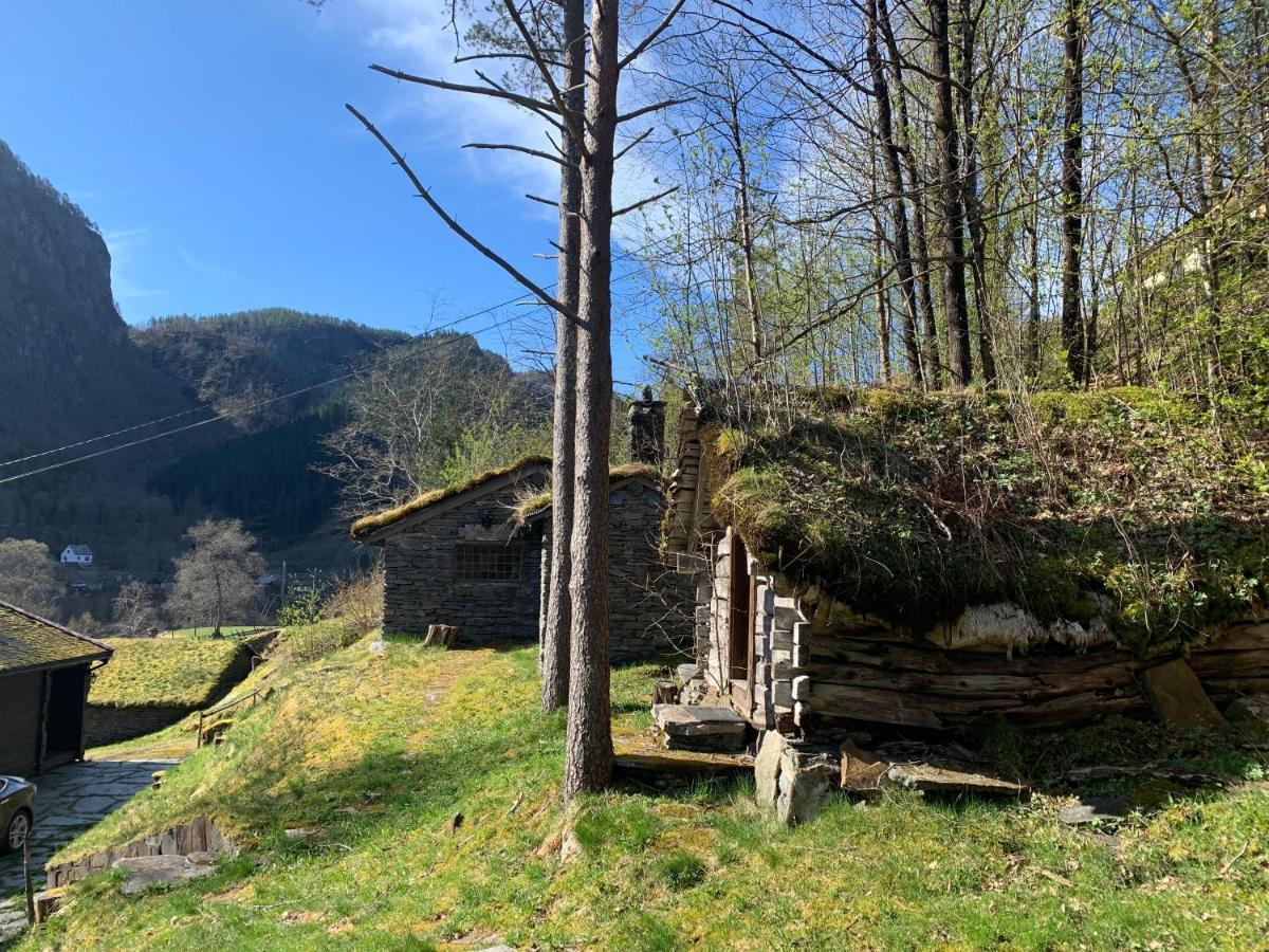 Voss/Bolstad: Peaceful Countryside Cabin/Lodge Bolstadøyri 외부 사진